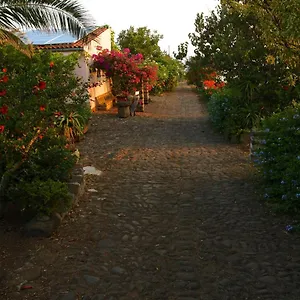 Agriturismo Hibiscus Bauernhof